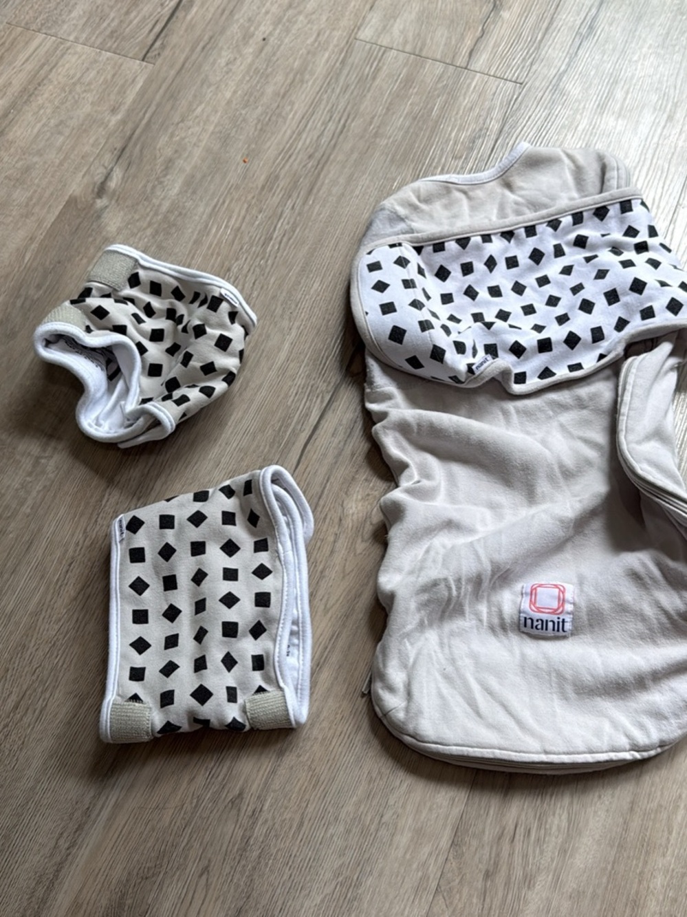 Nanit NB swaddle and 2 breathing bands 0-3m